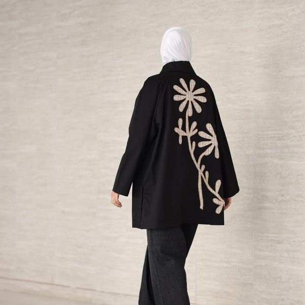 Black Bloom - Black